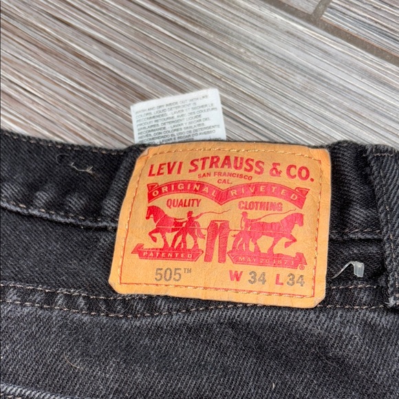 Levi’s 505 Men’s 34X34 Black Straight-Leg Jeans - Picture 5 of 6